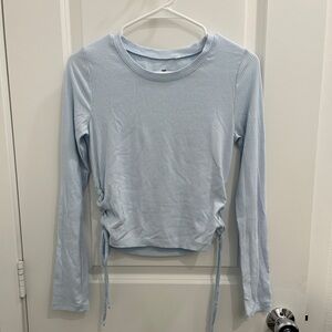 Long Sleeved Ribbed Shirt in Light Blue